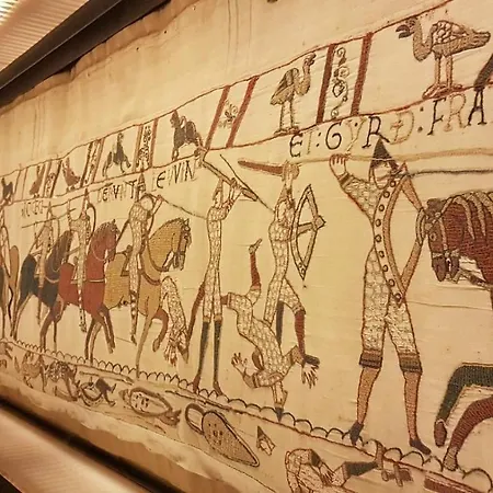 Bayeux شقة *